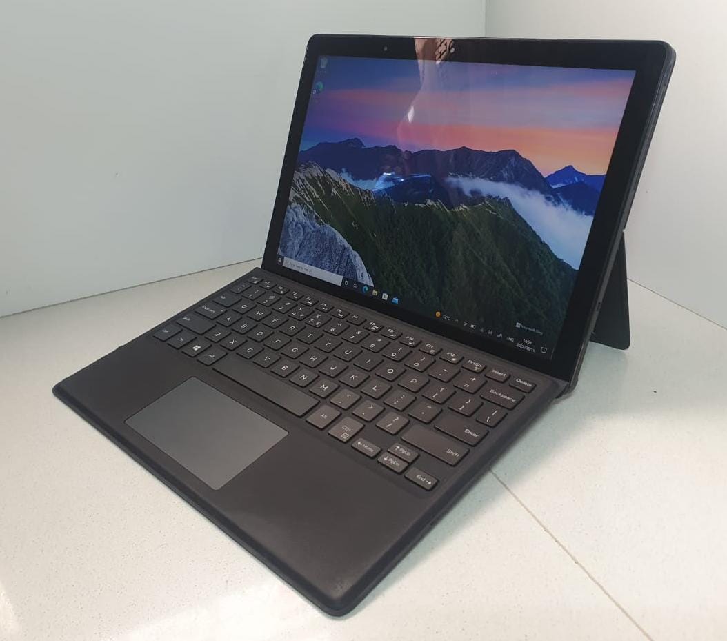 Dell Latitude 5290 (2in1) – Qube Innovative Computing